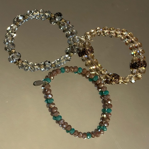 Jewelry - Elegant Crystal and Beaded Bracelet Set